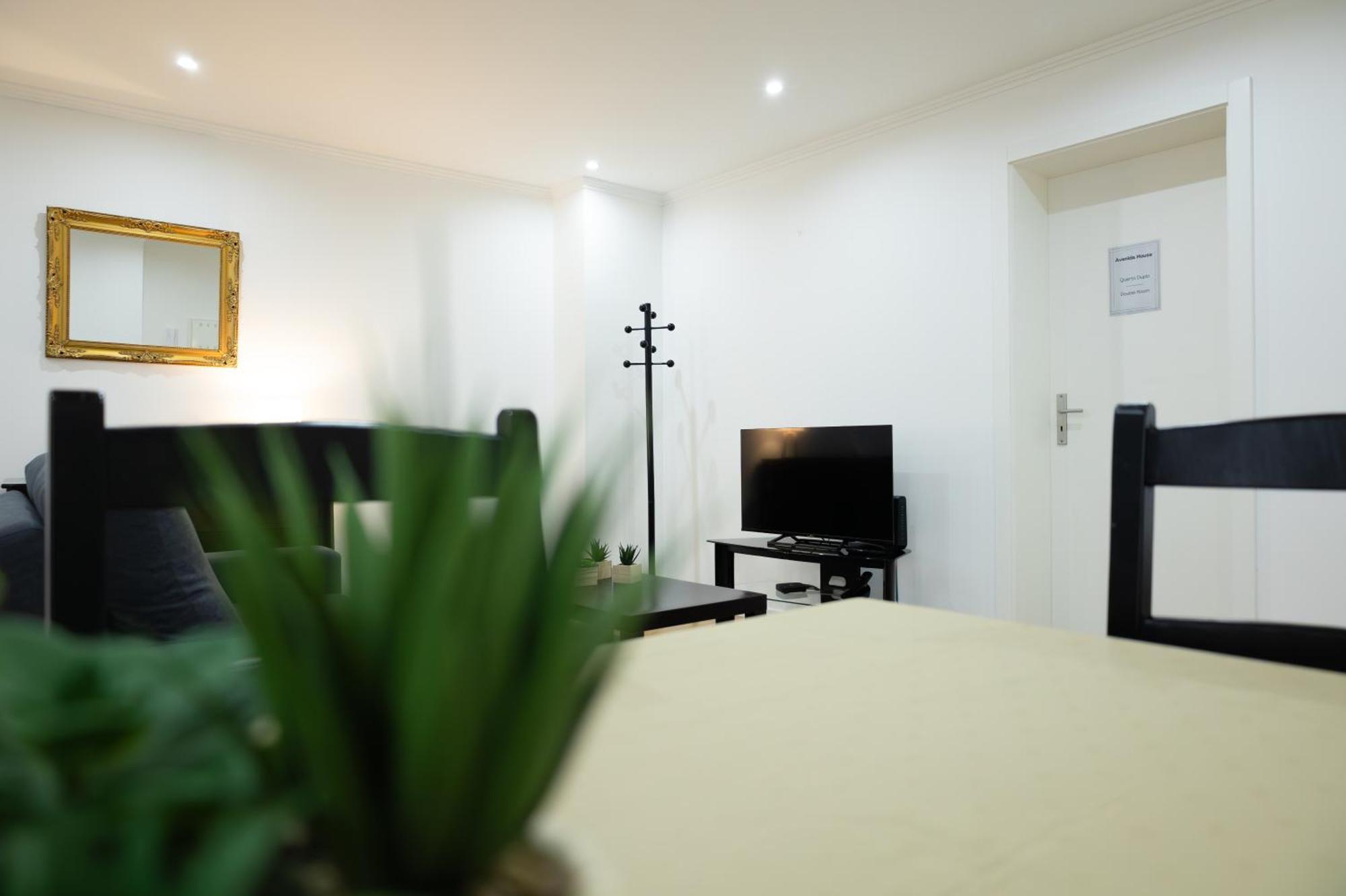 Avenida House 1 Otel Ponta Delgada Dış mekan fotoğraf